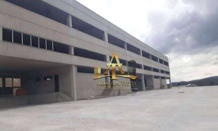 Galpão à Venda com 7260 m² - Mombaça em São Roque/SP.