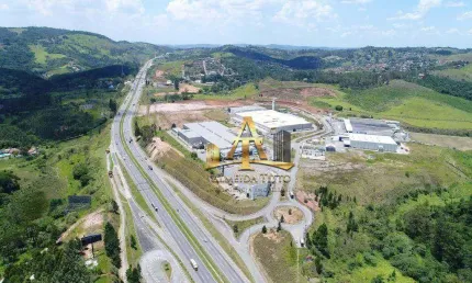 Excelente área para incorporação com 632.380,74 m² com acesso direto para a rodovia castelo branco - confira!