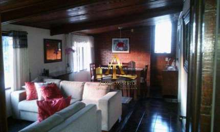 Casa com 3 dormitórios à venda, 240 m² por R$ 739.000,00 - Vila Pouso Alegre - Barueri/SP