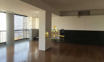 Apartamento com 3 Dormitórios à Venda com 215 m² - Sumaré em São Paulo - Confira!