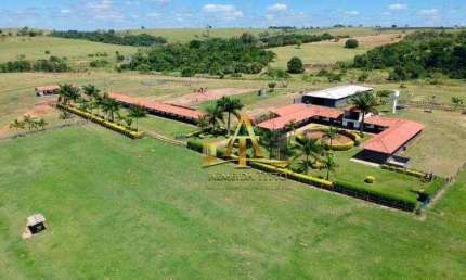 Belíssimo Haras à Venda na Região de Gália - SP  - Confira!