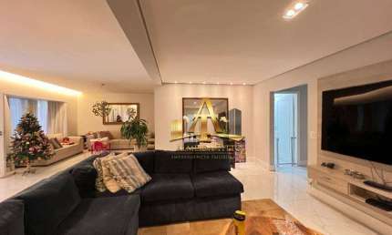 Excelente casa à venda no Condomínio Residencial Alphaville 4 - Santana de Parnaíba - SP.