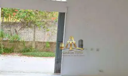 Barracão / Galpão / Depósito com 1 sala para alugar na Rua São João, 246, Vila Santo Antônio, Cotia, 180 m2 por R$ 11.000