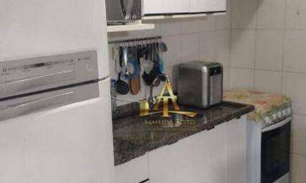 Apartamento com 2 dormitórios à venda, 72 m² por R$ 480.000,00 - Jardim Tupanci - Barueri/SP