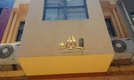 Prédio com 98 m² - Venda por R$ 700.000 - Alphaville Comercial em Barueri/SP.