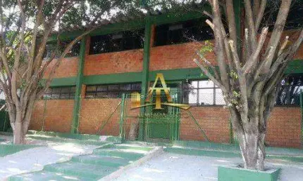 Oportunidade com Renda - Galpão à Venda com 750 m² - Núcleo Residencial Célia Mota em Barueri/SP.