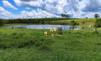 Fazenda com 1 sala à venda na Rodovia Castelo Branco, 294, Zona Rural, Bofete