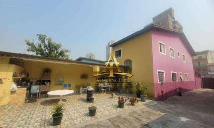 Casa com 4 dormitórios à venda, 330 m² - Jardim Timbauhy/Aldeia - Barueri - São Paulo
