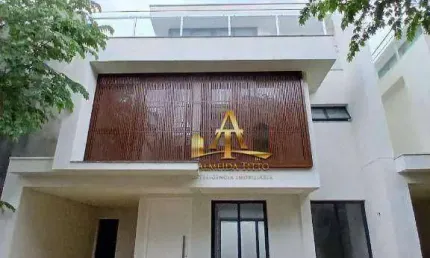 Luxuosa Casa Tríplex no Condomínio Cambury Residence II  A 200m da Praia de Camburi - São Sebastião - SP