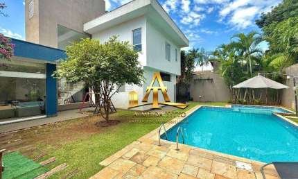 Casa com 3 dormitórios à venda, 300 m² por R$ 1.890.000 - Nova Higienópolis - Jandira/SP