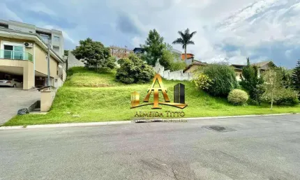 Terreno de 516m² à Venda no Condomínio Village Los Angeles – Granja Viana (Cotia)