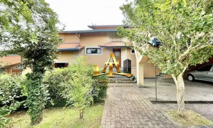 Casa à Venda no Condomínio São Fernando Residência - 5 Dormitórios / 2 Suítes, Gourmet, Piscina, Sauna, Vista!