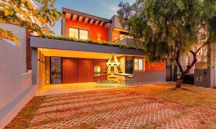 Casa à venda com 4 suítes - Residencial 4 - Alphaville - R$ 3.950.000,00 confira!