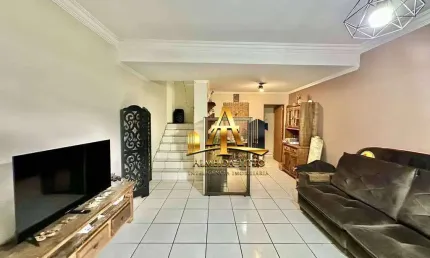 Casa à Venda no Jardim Rebelato em Cotia (Km 21 Rap. Tavares) - Sobrado com 2 Dorms em final de rua!