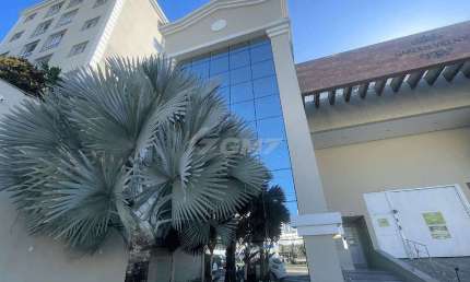 Excelente Apartamento 3 quartos no Ed. Garden Village  à venda em  Balneário Camboriú, SC