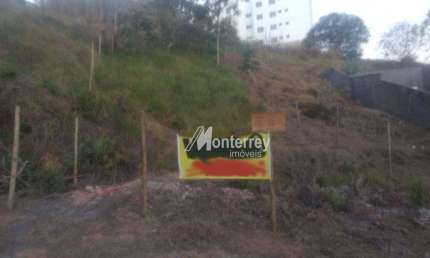 Terreno à venda, 338 m² por R$ 235.000,00 - Lourdes - Juiz de Fora/MG