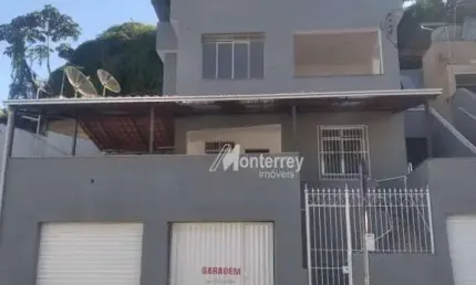 Casa à venda, 135 m² por R$ 389.000,00 - Grajaú - Juiz de Fora/MG