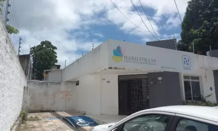 Térrea para venda tem 200 metros quadrados com 6 quartos em Tambiá - João Pessoa - PB
