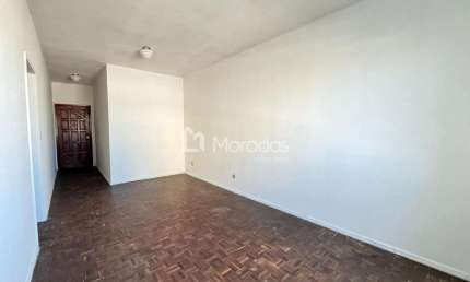 Apartamento 02 Dorm. em Centro  -  Campos dos Goytacazes