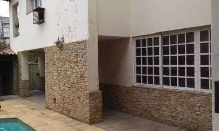Casa com 5 quartos para alugar no Centro, Campos dos Goytacazes , 345 m2 por R$ 12.000