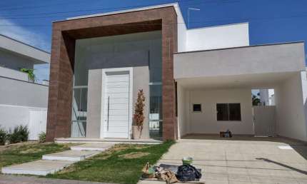Casa em Parque Califórnia  -  Campos dos Goytacazes