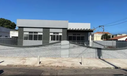 Casa com 3 quartos para alugar no Parque Corrientes, Campos dos Goytacazes 