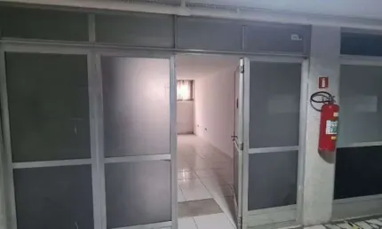 Sala comercial com 1 sala para alugar no Centro, Campos dos Goytacazes 