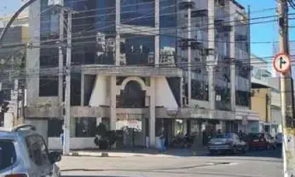 Prédio com 1 sala para alugar no Centro, Campos dos Goytacazes 