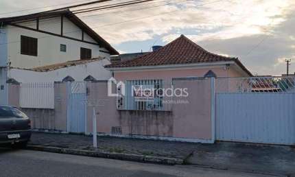 Casa com 3 quartos à venda no Centro, Campos dos Goytacazes 