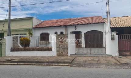 Casa com 3 quartos à venda no Ips, Campos dos Goytacazes 
