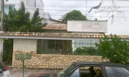 Casa em Parque São Caetano  -  Campos dos Goytacazes