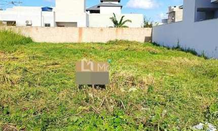 Terreno à venda no Parque Tarcisio Miranda, Campos dos Goytacazes  por R$ 185.000