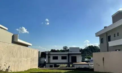 Terreno em condomínio fechado à venda na Rua Jacob Porsak, 257, Jardim Alvorada, Maringá