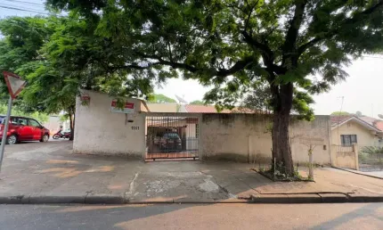 Casa com 4 quartos à venda na Rua Rio Itajaí, 1161, Conjunto Residencial Branca Vieira, Maringá
