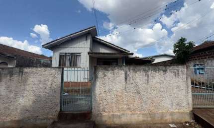 Terreno à venda na Rua Sant'Ana, 466, Zona 06, Maringá