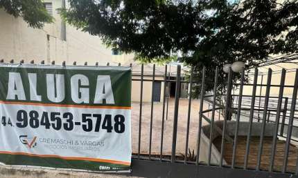 Sala comercial com 4 salas para alugar na Avenida Doutor Mário Clapier Urbinati, 358, Zona 07, Maringá