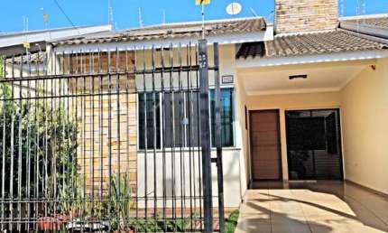 Casa com 3 quartos à venda na Rua Pioneiro Hélio dos Reis Figueiredo, 311, Loteamento Sumaré, Maringá