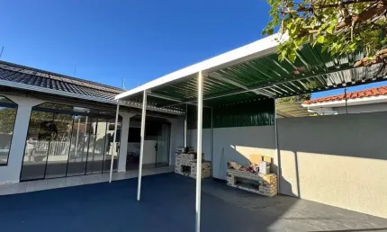 Casa com 2 quartos à venda na Rua Vereador David Rabello de Oliveira, 524, Jardim Seminário, Maringá