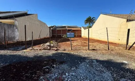 Terreno à venda na Rua Pioneiro João Nunes, Jardim Paulista, Maringá