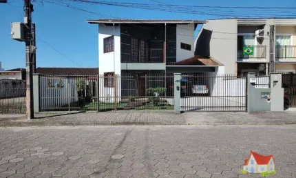 Imperdivel !Sobrado Residencial Averbado C/Otimo Padrao +Moveis Planejados +Area de Festa e Edicual aos Fundos No Bairro Comasa!