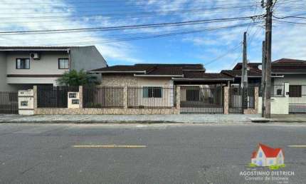 Residencia em Alvenaria C/Parte Averbada+Sobrado aos Fundos e Terreno C/393 m2 No Bairro Aventureiro!
