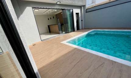 Casa a venda 3 quartos sendo 2 suítes com piscina Condomínio Villa dos Inglezes Sorocaba - SP