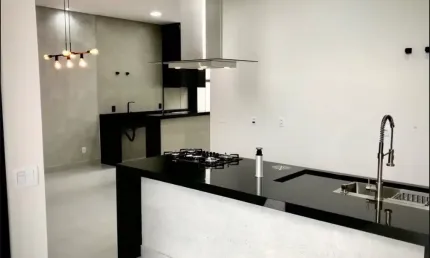 Casa a venda 3 quartos sendo 3 suítes  condomínio Helena Maria Sorocaba -SP