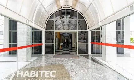 Loja comercial com 46.74m² no Batel - 2270 - HABITEC