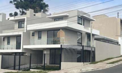 Casa com 3 quartos à venda na Rua Paulo Jacomel, 24, Uberaba, Curitiba