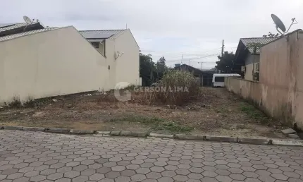 Terreno à venda no Centro, Penha 