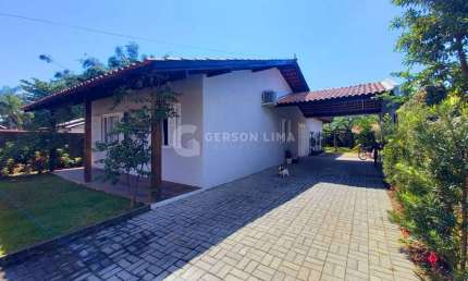 Casa com 4 quartos à venda na Praia Alegre, Penha 