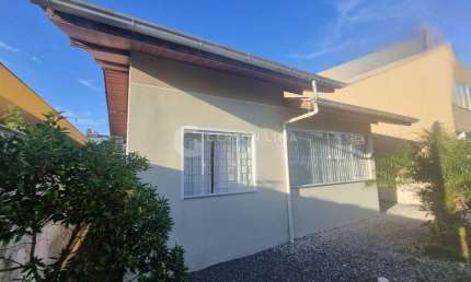 Casa com 3 quartos à venda na Praia de Armação do Itapocorói, Penha 