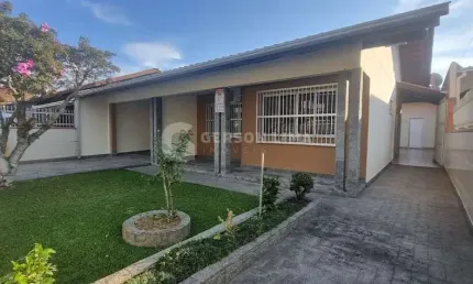 Casa com 4 quartos à venda no Centro, Penha 