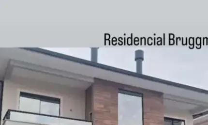 Apartamento novo no andar superior com suíte e churrasqueira